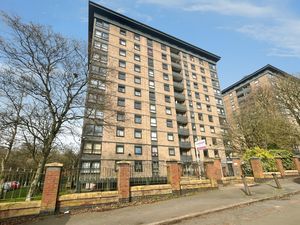 Front External- click for photo gallery